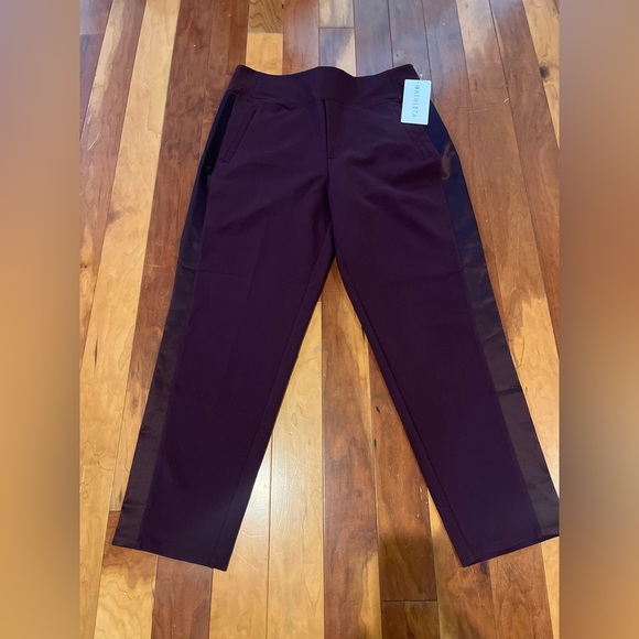 Athleta NWT Trousers Ladies Sze 12 Burgundy w/Satin Stripe Down Side LW Stretch - Picture 1 of 8